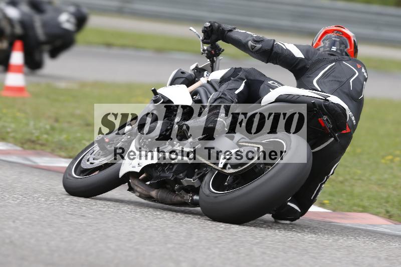 /Archiv-2024/67 10.09.2024 TZ Motorsport Training ADR/Gruppe rot/4